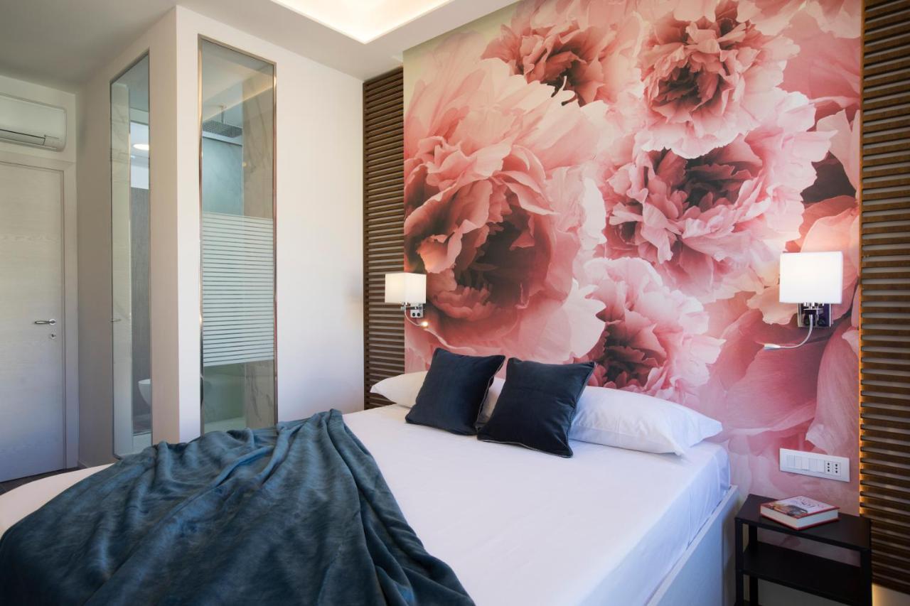 Vista Suites - Piazza Yenne Cagliari Exteriör bild
