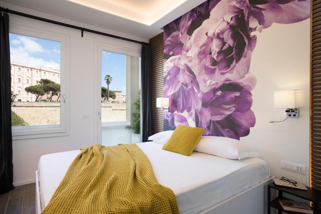 Vista Suites - Piazza Yenne Cagliari Exteriör bild